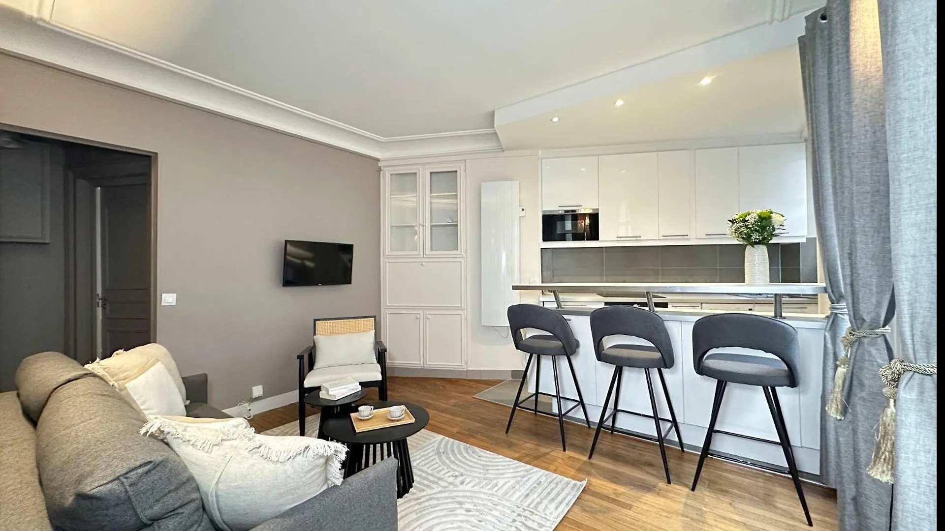 Lovely Apartment In Le Marais باريس